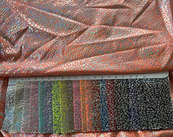 Le tissu en aluminium, polyester brillant, extensible dans 4 directions, convient pour les maillots de bain, les tenues de danse, les justaucorps, les déguisements, les leggings, la salle de sport