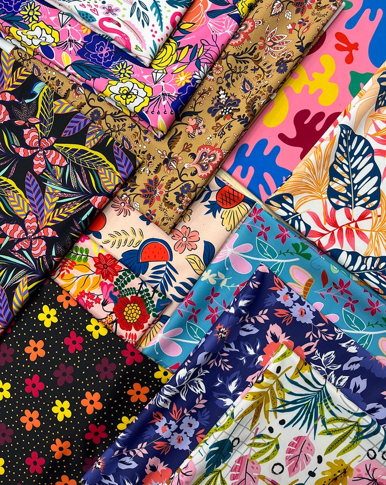 4 Way Stretch Polyester Spandex Tropical Flower Fabric Print 300829