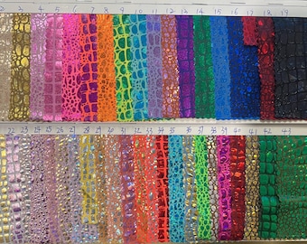Spandex de poliéster brillante elástico en 4 direcciones con estampado de serpiente dorado, ideal para ropa de baile, leotardos, disfraces, leggings y gimnasia. Se vende cortado a medida.