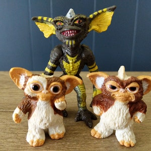 Gremlins Stripe and friends!  Original Gremlins toys 1984 Set, The Gremlins movie, Christmas gifts, fun gifts for him / mini mogwai