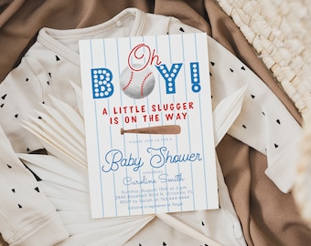 Pode incluir: Um convite para um chá de bebê com tema de beisebol com listras azuis e vermelhas, uma bola de beisebol e um taco. O texto diz "Oh Boy! A Little Slugger Is On The Way. Please Join Us For A Baby Shower Honoring Caroline Smith. Sunday, August 15th at 2 pm. 2845 Baseball Blvd N. Orlando, FL. RSVP to Sarah at 763-444-4444. Caroline is registered at Target."