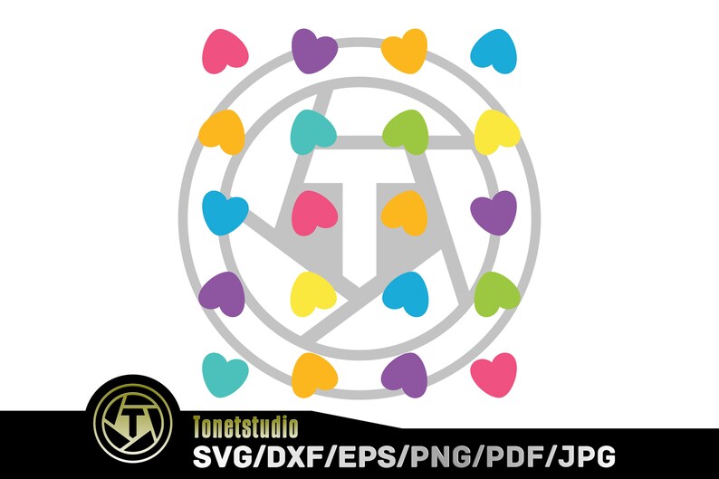 Puede incluir: Un c&iacute;rculo gris con un dise&ntilde;o de corazones superpuestos en varios colores, incluyendo rosa, rojo, amarillo, azul, verde y morado. Los corazones est&aacute;n dispuestos en un patr&oacute;n circular alrededor del centro del c&iacute;rculo.