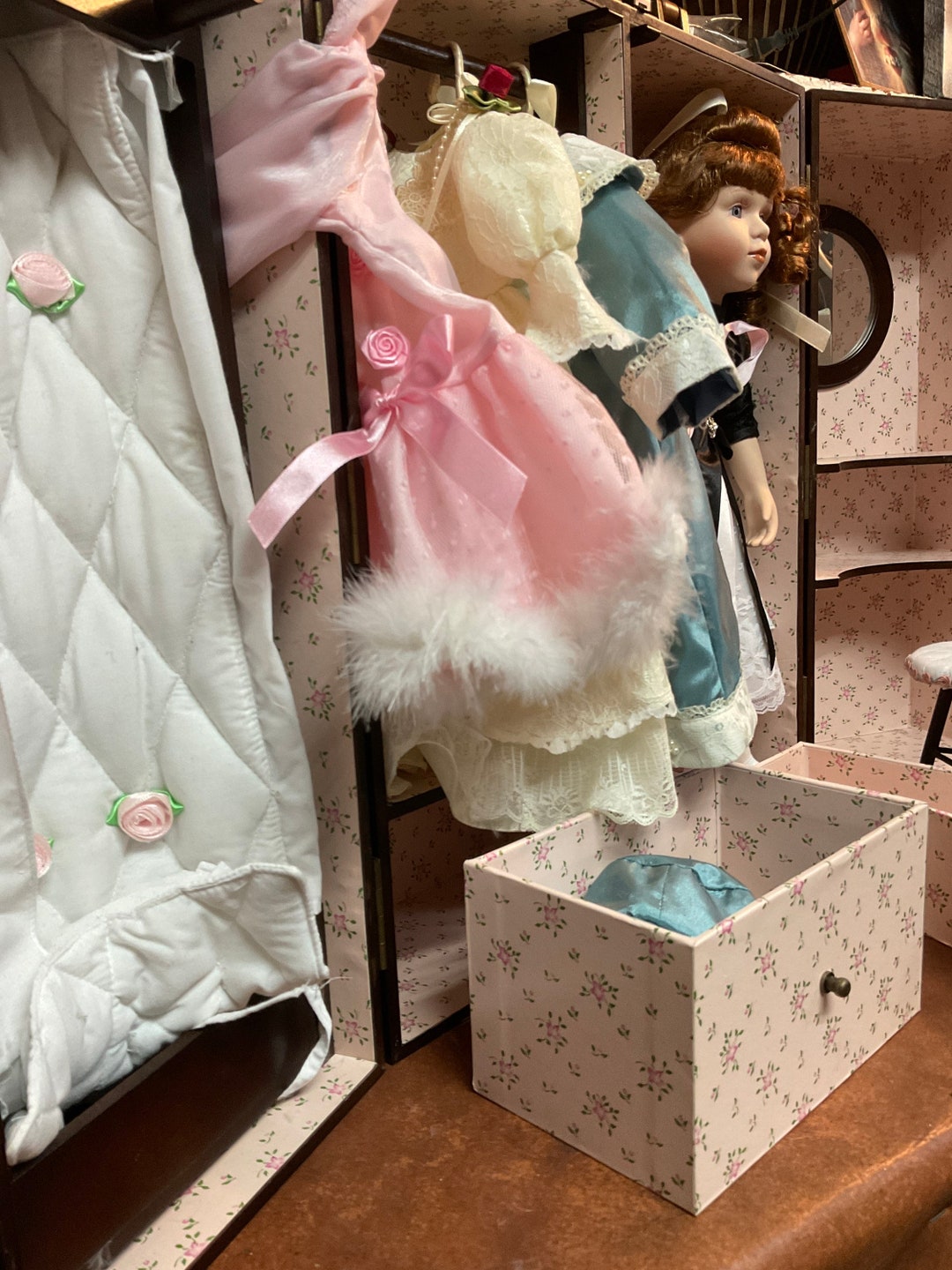 Vintage Wooden Doll Trunk/suitcase With Bed,drawer,clothes Closet