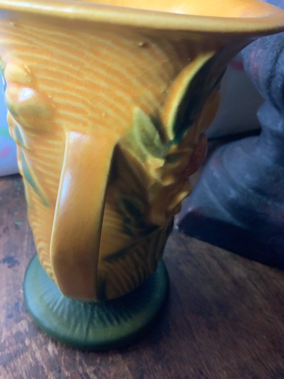 Roseville Pottery Vase #59-6 – Vintage Yellow Peony Flowers – Rare