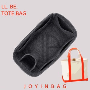 Może przedstawiać: Szary filcowy organizer do torby typu tote z wieloma przegródkami oraz biała torba typu tote z pomarańczowymi akcentami. Widoczny tekst "LL. BE. TOTE BAG" i "JOYINBAG".