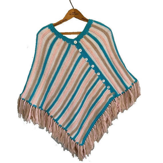 Vintage 70s Handmade Fringed Poncho/Hand Knit Cab… - image 6