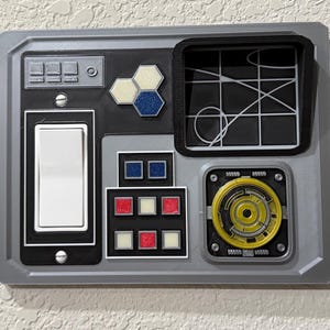 Single Gang Light Switch Cover - SW inspired - Screen Terminal port