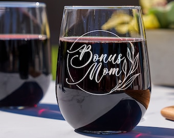 Bonus Mom Etched Wine Glass - Stemless Wine Glass for Mother-in-Law, Stepmom, or Mother Figure, Mother's Day Gifts, Design: MD9