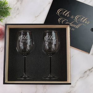 Stemmed Wine Glasses Gift Set - Personalized Mr & Mrs Glass Set, Engraved Gift Box, Bride and Groom Glasses, Wedding Gift Box, Design: HH7