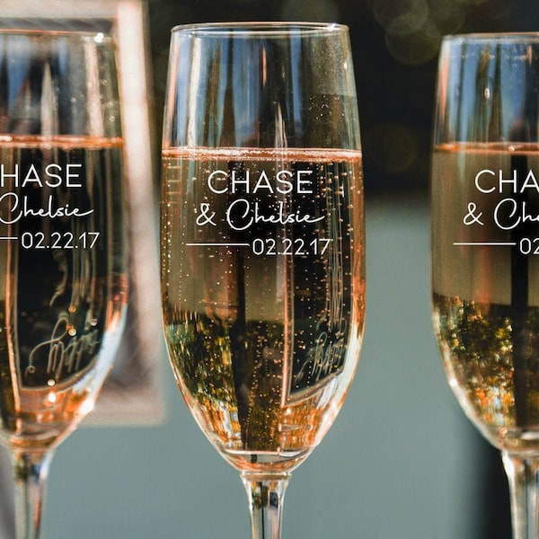 Personalized Relationship Champagne Flutes - Toasting Glasses for Couples, Romantic Gift Idea, Anniversary Glasses, Design: N6