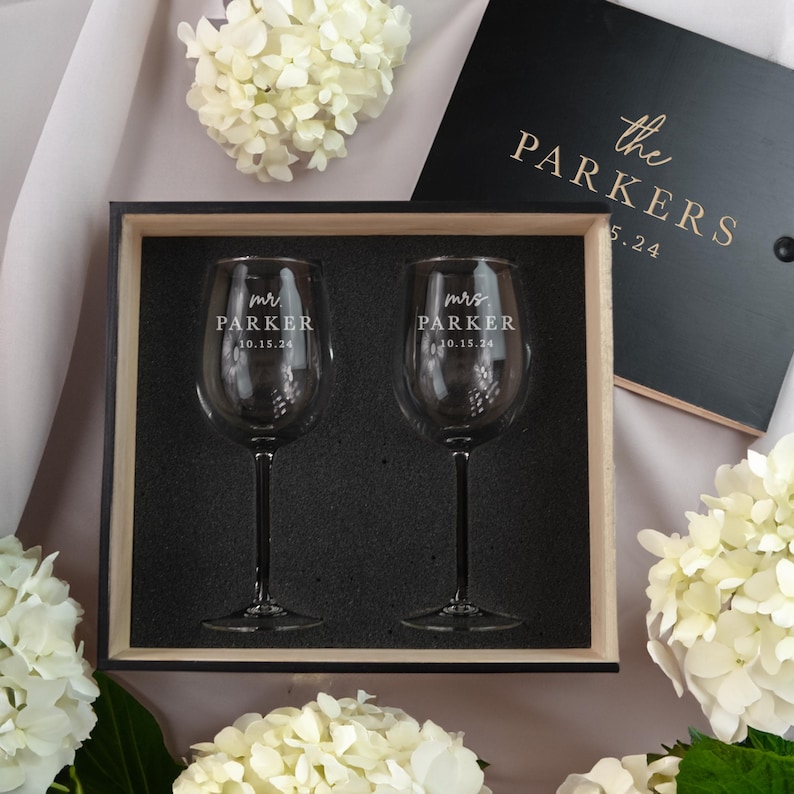 Personalized Wine Gift Set | Engraved Box Set for Couples | Wedding ...