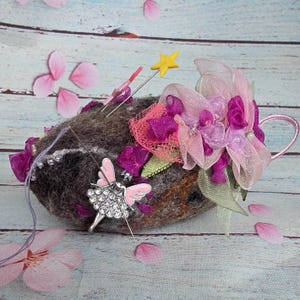 Handmade felted wool pincushion Flowers pin cushion Gift for sewer tailor
