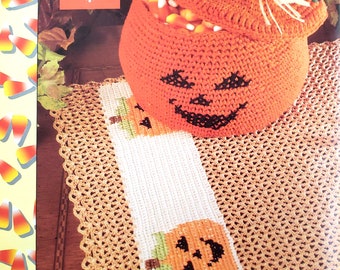 Pumpkin shape candy holder and table runner for Trick or Treat fall harvest Halloween  pattern pdf