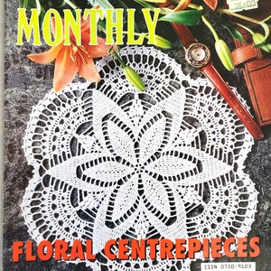 Virkbok med mönster för örngott, löpare och täckdukar, Crochet Monthly 194 pdf