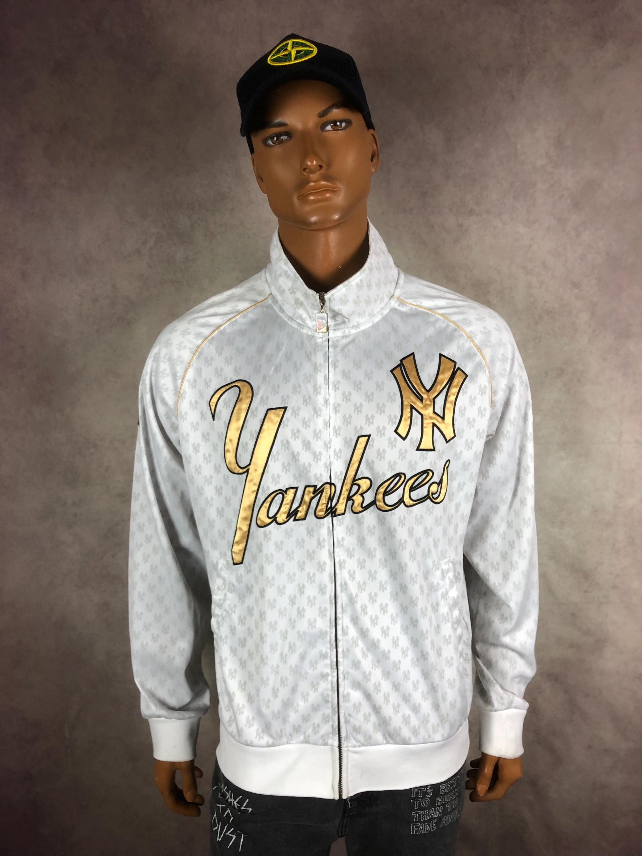 Men's Majestic COOPERSTOWN New York Yankees Track Jacket MLB
