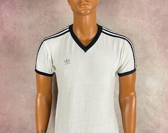 Vintage 90s/00s Y2K Adidas Longsleeve Graphic T-shirt Navy Blue