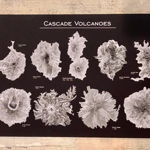 Impression d'art de carte topographique de la chaîne de montagnes Cascade | Art volcanique du nord-ouest du Pacifique, Cadeaux PNW image 5