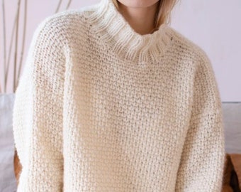 Easy Sweater Women KNIT PATTERN/Instant PDF Download/Womens Pullover Top Chunky Look Sweater Pattern