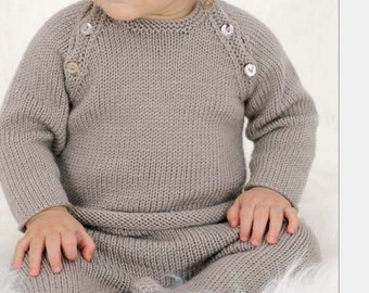 Easy Knit Baby Top Leggings KNITTING PATTERN dk yarn  -- Instant PDF Download -- Simple Baby Knit Outfit