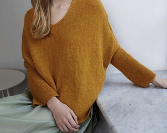 Easy Knit Top KNIT PATTERN Sport Yarn Fashion Sweater Knitting Pattern ⨯ Jumper Knitting Vintage Pattern, Instant PDF Download