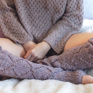 Legwarmers KNITTING PATTERN  - Instant PDF Download - Vintage Pattern - Diamond Lace Handknit Legwarmers Pattern