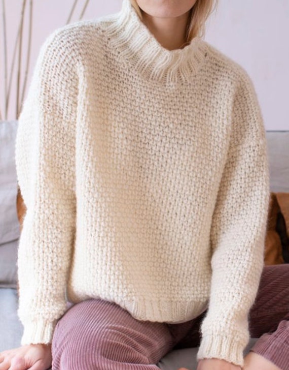 Easy Sweater Women KNIT PATTERN/Instant PDF Download/Womens Pullover Top  Chunky Look Sweater Pattern