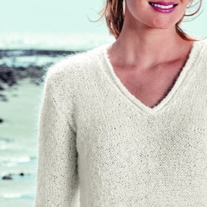 Easy Top KNITTING PATTERN PDF ⨯ Simple Loose V-Neck Sweater Pattern ⨯ Featherweight Yarn Jumper, Beginner Sweater Vintage Knit Pattern