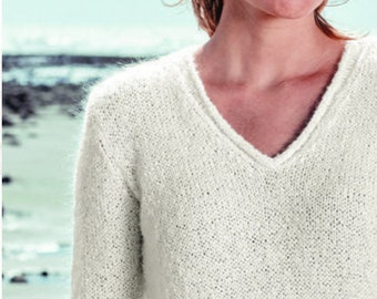 Easy Top KNITTING PATTERN PDF ⨯ Simple Loose V-Neck Sweater Pattern ⨯ Featherweight Yarn Jumper, Beginner Sweater Vintage Knit Pattern