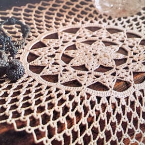 Crochet Doily PATTERN - Flower Doily Pattern - Instant PDF Download - Table Cloth Table Decoration Center Piece - Crochet Doilies Pattern