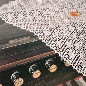 Crochet Table Runner PATTERN - Tablecloth Pattern - Instant PDF Download - Cotton Farmhouse Table Cloth Table Decoration Center Piece
