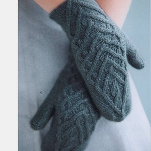 Mittens KNITTING PATTERN Cabled Lace Yarn Knit Gloves Mits Mittens/Instant PDF Download/Winter Accessories/Gift Idea Daughter