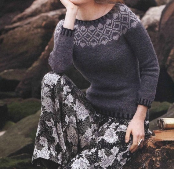 Heart sweater on sale women's
