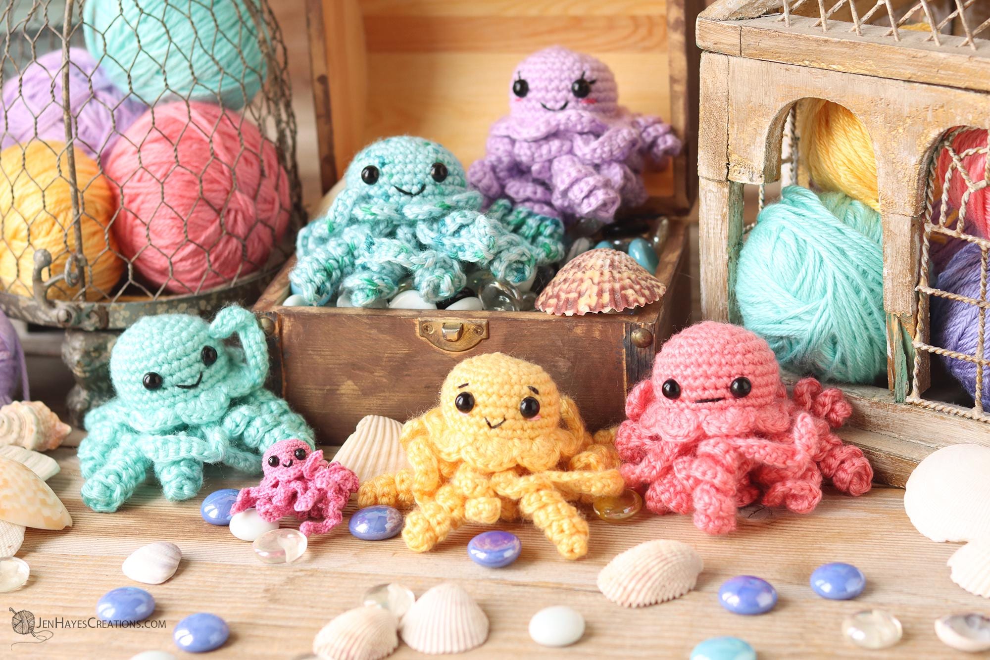39 Crochet Jellyfish Patterns: Amigurumi, Rattles, Squish, and Keychains 14 Crochet Jellyfish Keychain Pattern: Amigurumi Kawaii