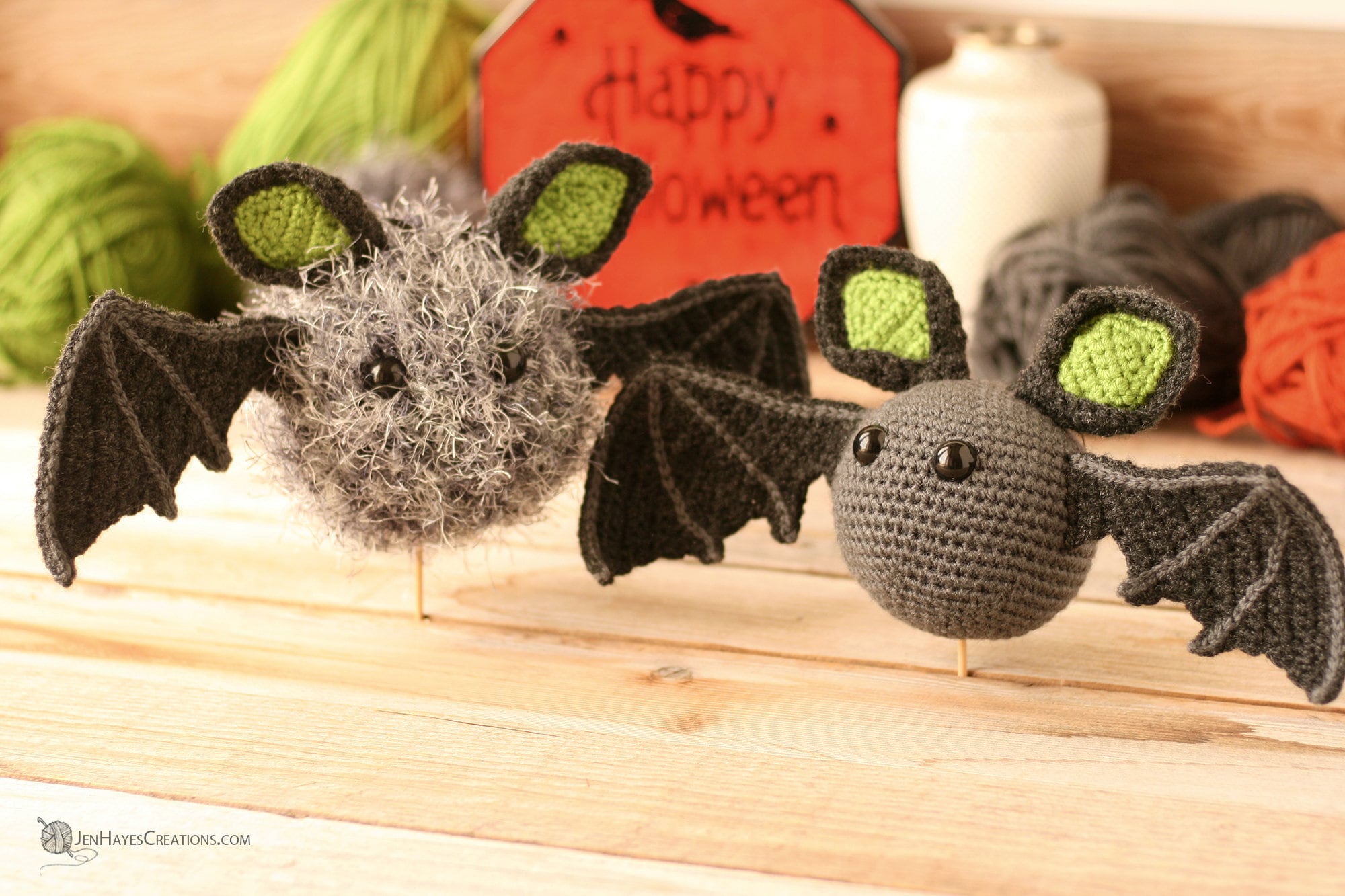 40 Crochet Witchy Stuff Patterns with Hats, Bats, and Ghosts 24 Amigurumi Crochet Bat Pattern Halloween Ornament