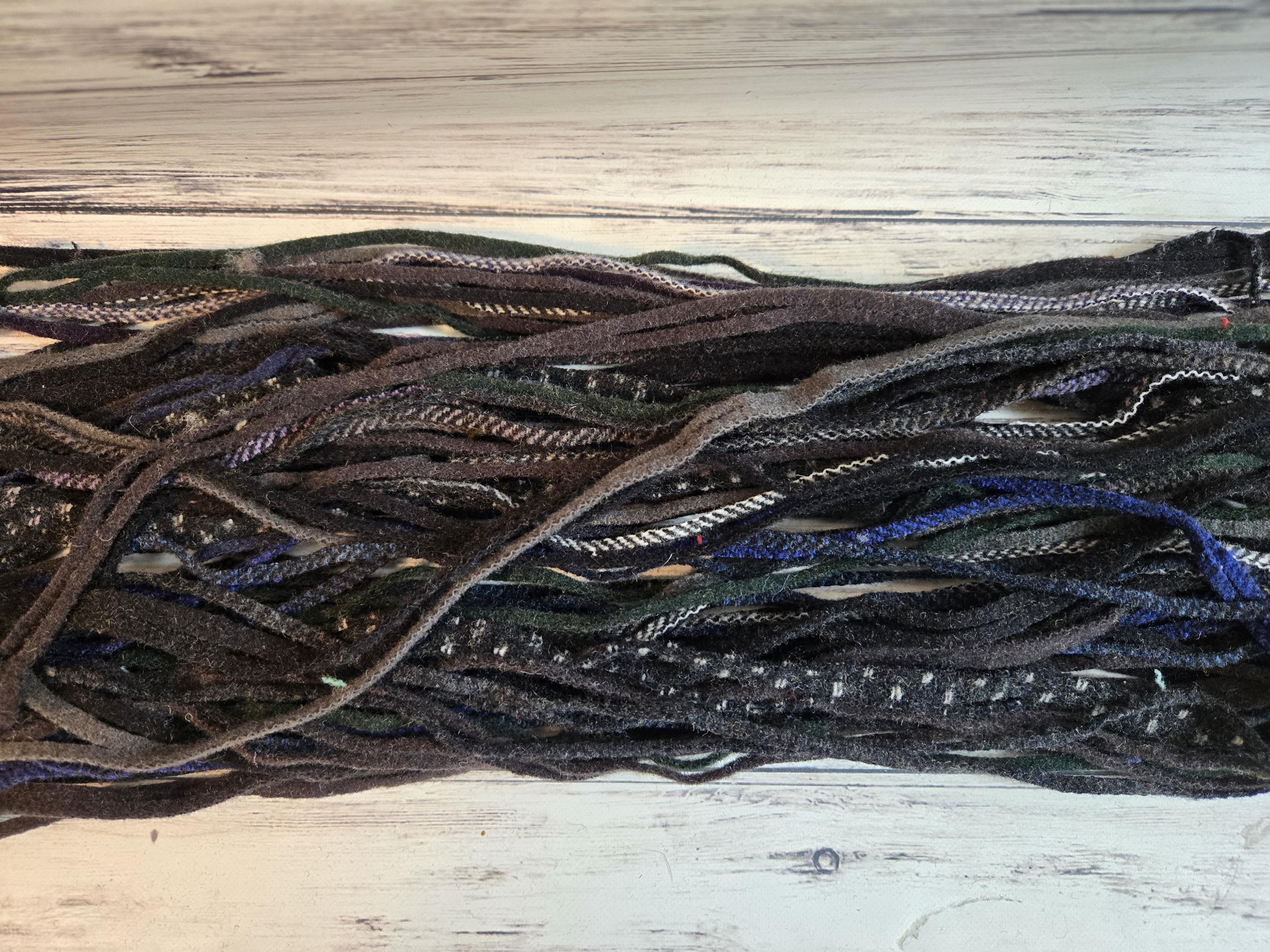Dark Wool Strips for Rug Hooking, #4 100 Mill Dyed Rug Hooking Strips ...