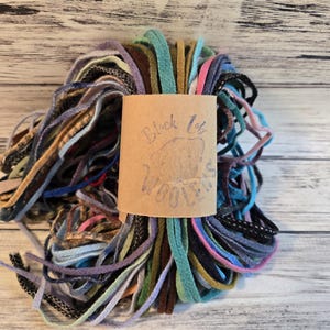 Lot de 100 lanières de laine n° 4 pour crocheter des tapis, 100 lanières de laine lavée n° 4