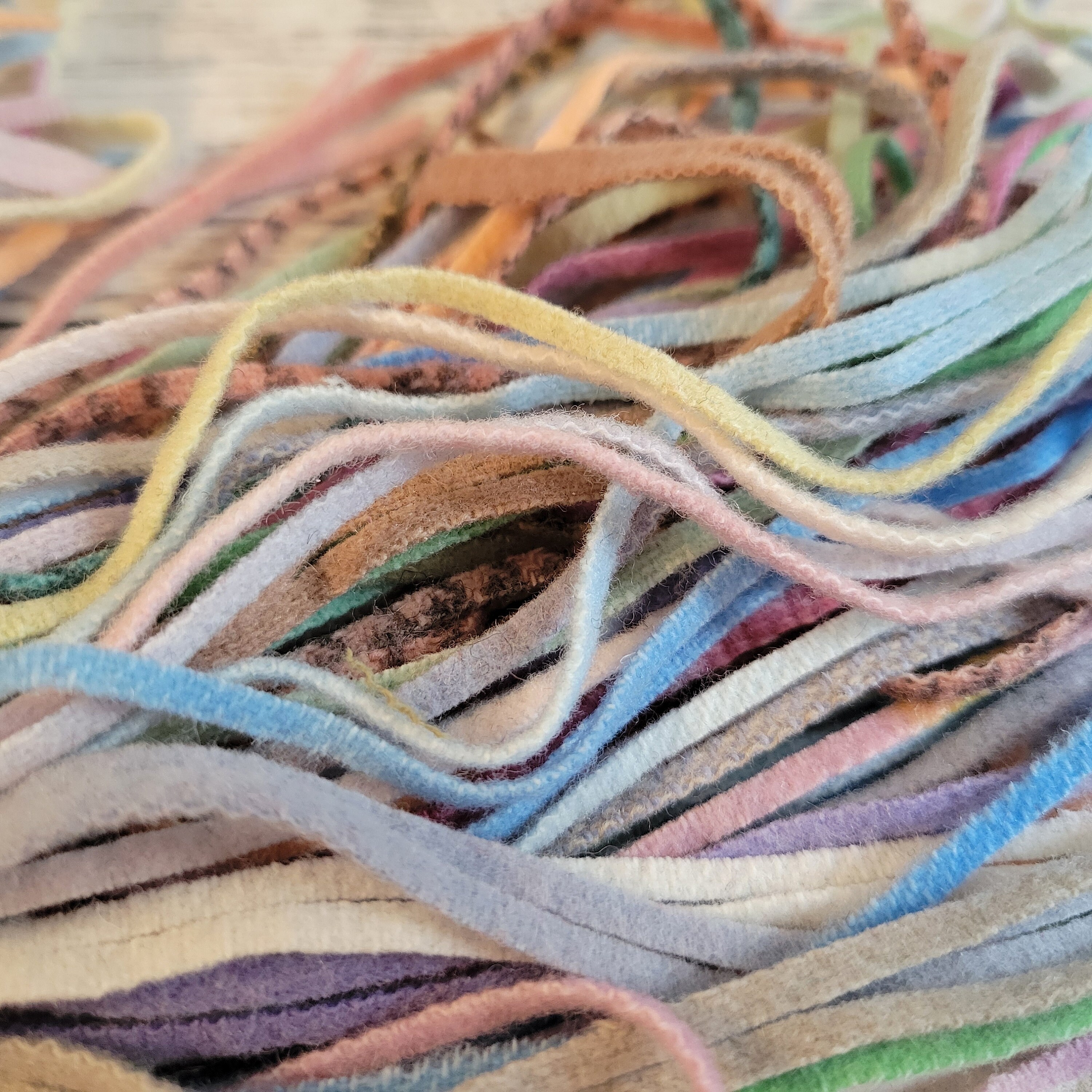 100 #4 Pastel Bundle of Wool Strips for Rug Hooking, Rug Hooking Washed ...