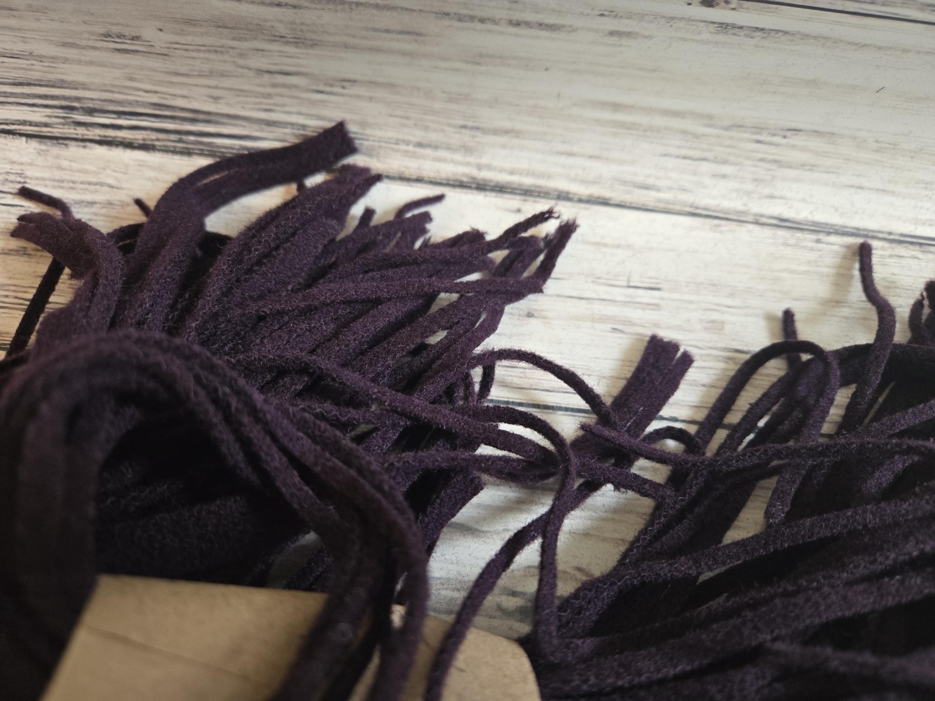 Dark Auburgine Wool Strips for Rug Hooking, 100 #4, #6 or #8 Mill Dyed ...