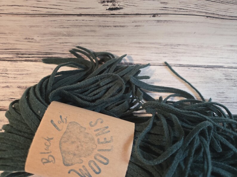 Deep Teal Mill Dyed Rug Hooking Strips, 100 #4 Dorr Mill Wool Strips ...