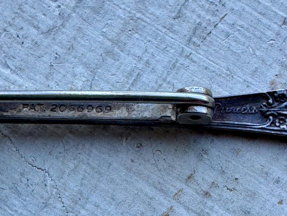 Vintage FineArts Sterling Co. 1949 “Crown Princess” Silverware Pattern Membership Brooch Pin PAT 2066969 View 4