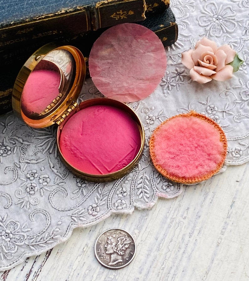 Antique Rough Compact Antique Rare Garden Court Rouge Compact - Etsy