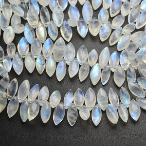 18-calowy pasmo 640 wkładów, jakość AAA, najwyższa jakość, niebieskie błyszczące tęczowe brylanty Moonstone Smooth Marquise o rozmiarze 13-20 mm