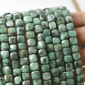 8 Inches Strand, 26 Beads, AAA+ Quality, Natural Emerald, Center Drilled, Faceted, Cube/Box Shape, Beads, Size 7.50-8.00mm, Approx,