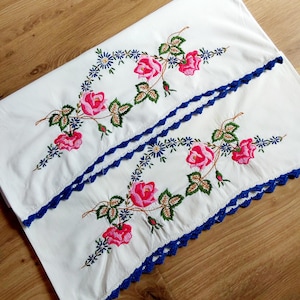 1950s Embroidered Pillowcases: Vintage Roses & Crocheted Trim Cotton Set