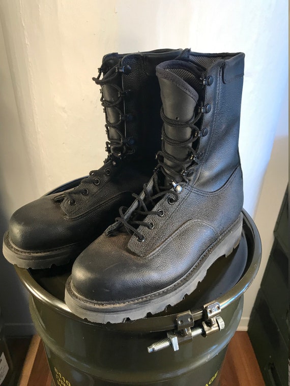 combat waterproof boots