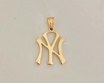 New York Pendant Gifts for Her NYC Ladies NY Chain East
