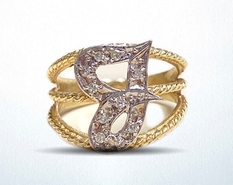 Vintage Two Tone 14k Gold Natural Cut Diamond Ring Initial J Ring size 9