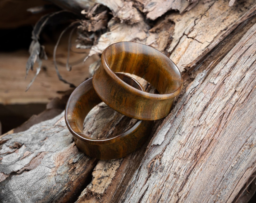 Pair of Wood Tunnels, Plugs and Tunnels, Ear Gauges 0g 00g 10mm 12mm