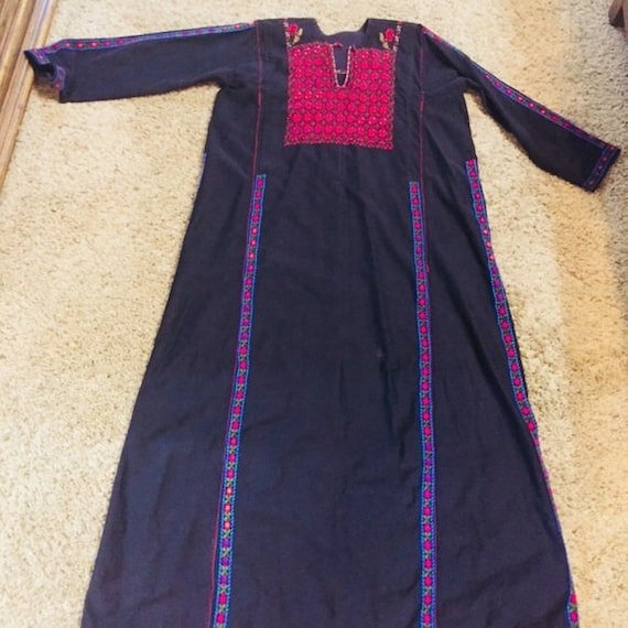Vintage Bedouin Embroidered Dress (1920-1930)