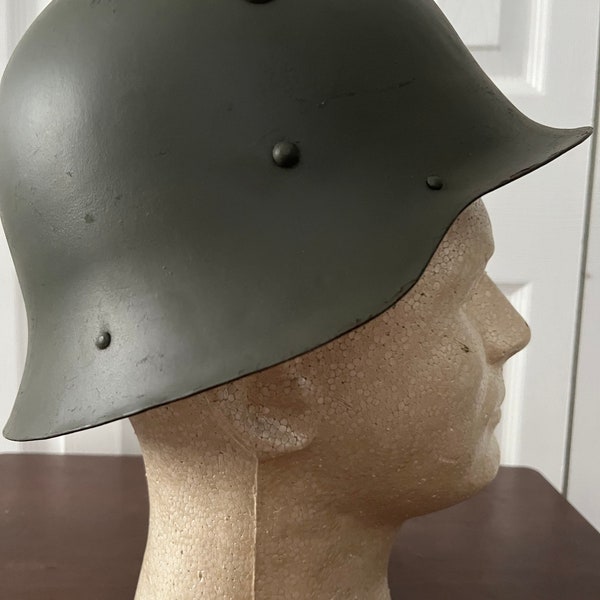 Bulgarian communist Cold War helmet